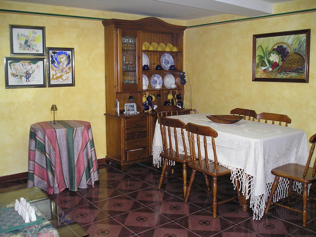 Posada Trisileja Cos Luaran gambar